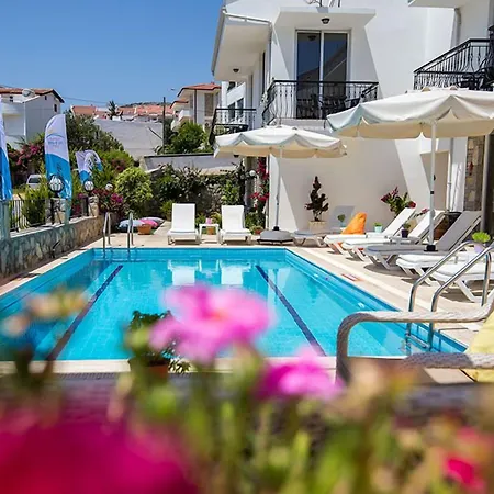 Bed & Breakfast Beyaz Ev Datca