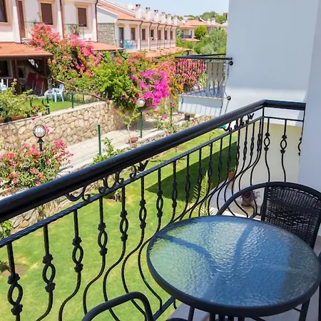 Beyaz Ev Bed & Breakfast Datca